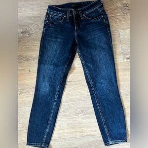 SILVER JEANS Cropped Ankle Jeans Size 24